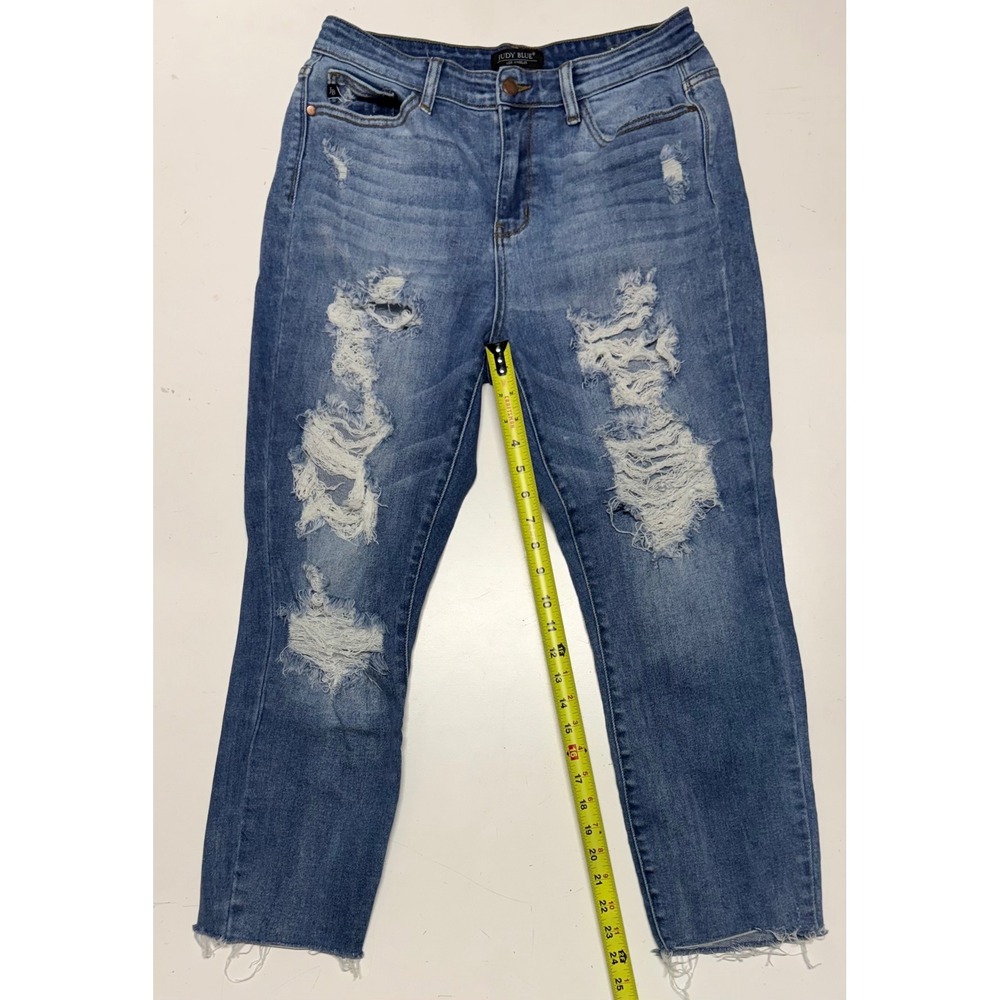 Judy Blue Distressed Boyfriend Fit Jeans Medium Wash Raw Hem JB82170LT Size 9/29